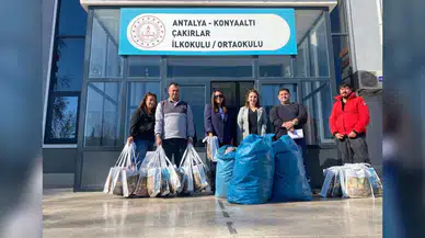 Konyaaltı'nda İyilik Köprüsü: Geri Dönüşümden Okul Sıralarına Uzanan Destek