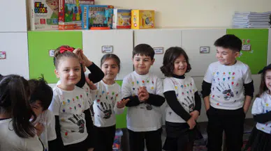 Konyaaltı Kreşlerinde Karne Sevinci