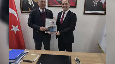 Dışişleri Eski Bakanı’na Başkan’dan Galericiler ve Emlakçılar İçin Dosya