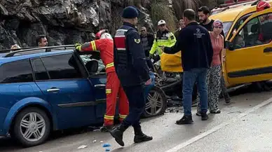 Denizli’de feci kaza: 2 yaşındaki çocuk öldü, 6 yaralı