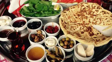 Konyaaaltı Çakırlar Kahvaltısı Dünyaya Açılıyor: Dev Tescil Hamlesi Resmen Başladı!