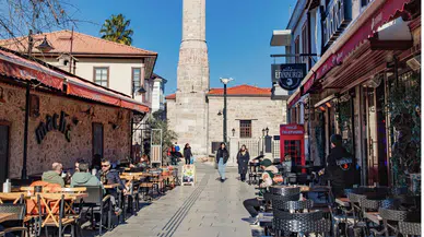 Saksı ve Tente Talimatı Kaleiçi’nin Ruhunu Kaçırdı