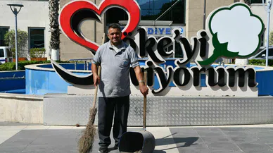 1,5 Milyonluk çantayı sahibine teslim etti