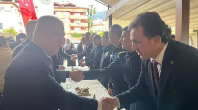 Alanya’da Protokol ve Vatandaşlar Bir Arada