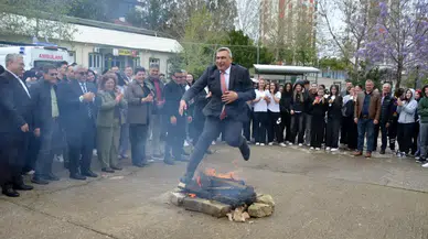 Serik’te Nevruz Ateşi Baharı Getirdi