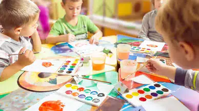 Antalya VELİ-DER’den Sert Uyarı: Okul Öncesi Eğitim Hak Mı, Lüks Mü?