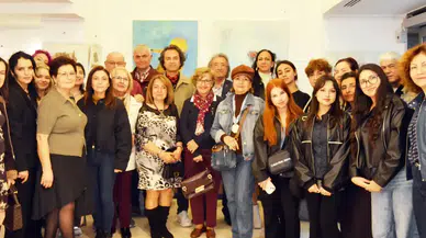 Edebiyatçı Ressam Ahmet Çapar’dan "İçbükey" Esintiler