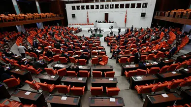 Memur emeklilerine aylıklarına artış yapan düzenleme kabul edildi