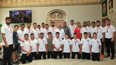 Güreşçilerden, Başkan Şahin’e ziyaret