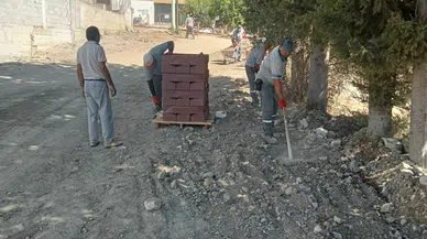 Göynük’te parke çalışmaları devam ediyor