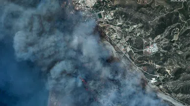 Rodos Adası'nda uçak düştü