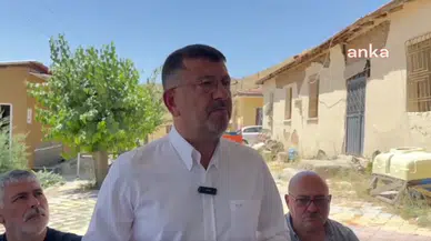 "EMEKLİYE DE BİR ÜÇ KAĞIT, SİYASİ SAHTEKARLIK YAPILDI"