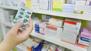 “ECZANELERİN KAPANMASI AN MESELESİ”