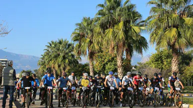 Akdeniz Üniversitesi birincilikleri kimseye kaptırmadı