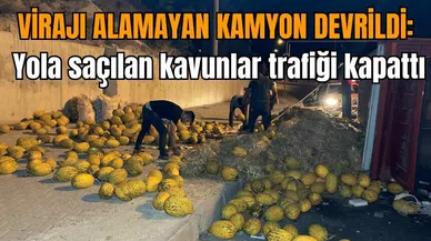 Kavun yüklü kamyon devrildi, trafik durdu