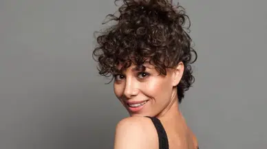 Kızılcık Şerbeti Sümbül kimdir? İrem Deniz kaç yaşında nereli oynadığı diziler?