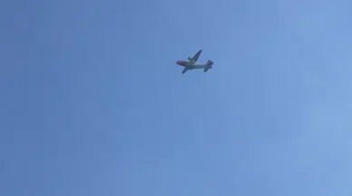 Sahil Güvenlik Uçağı Akdeniz'de defalarca sorti yaptı