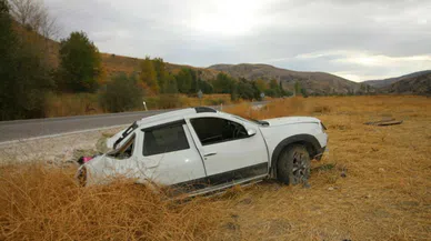 Burdur'da yola fırlayan domuza çarptı: 1 ölü 4 yaralı