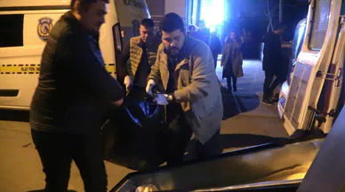 Öğretmen evinde ölü bulundu