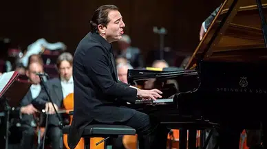 Fazıl Say'ın İsrail eleştirisi nedeniyle Avrupa konserleri iptal edildi