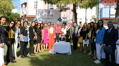 Eğitimcilere kalite etiketi ödülü verildi