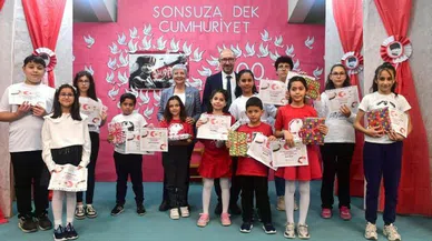 Cumhuriyet ile geleceğe yürüyen sesler!