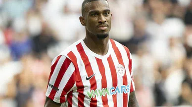 ANTALYASPOR’LU HAJİ WRİGHT’IN TALİBİ ARTIYOR