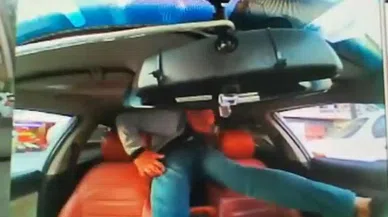 Cinayet anı güvenlik kamerasına yakalandı