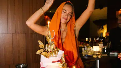 Oyuncu Seda Bakan’ın 38’inci yaş gününe ünlüler akın etti