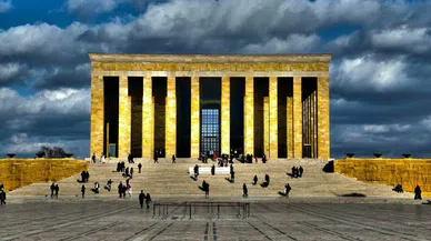 10 Kasım'da ziyaret edilecek yerler nerelerdir? Anıtkabir nerede? Anıtkabir ziyaret saatleri