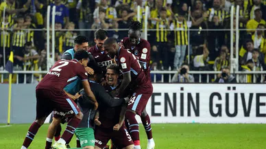 Trabzonspor'un zaferi Fenerbahçe'yi 3-2 devirdi