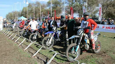 Türkiye Motokros Şampiyonası'nın 4. ayağı Gönen'de yapıldı