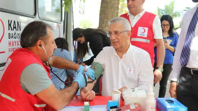 Kızılay iş birliğiyle kan bağışı ve kök hücre kampanyası düzenledi!