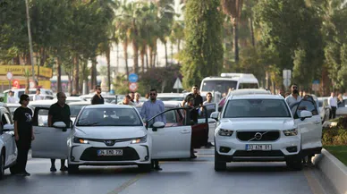 Mersin'de 10 kasım töreni! Hayat 2 dakika durdu