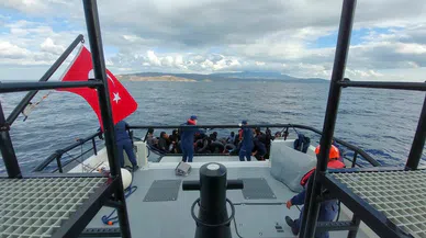 İzmir Karaburun'da 39 düzensiz göçmen yakalandı