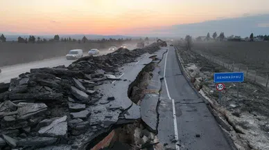 Hatay yolları yeniden inşa ediliyor!