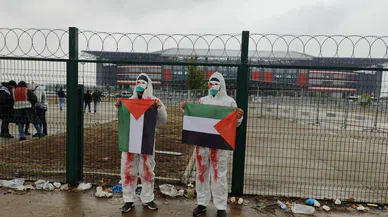 Amedspor Fethiyespor taraftarlarından sessiz Filistin desteği