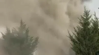 Çiftlik yangını! Hayvanları son anda kurtardılar