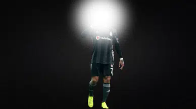  Beşiktaş'ın Eski Yıldızı, Adalı'nın adaylığı için sosyal medyada paylaşım yaptı