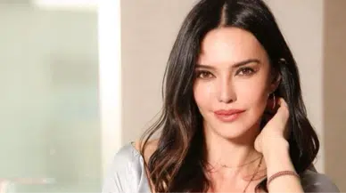 Hande Ataizi'nin silikonlu kalçası! Olay oldu