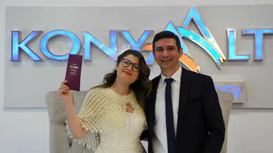 Nikah salonu ilk çiftle kapılarını açtı