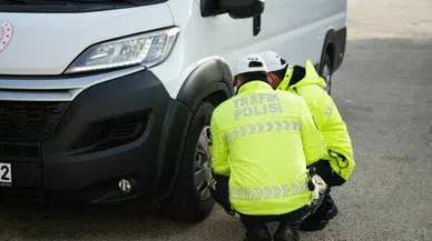 Sürücüler dikkat! Bugün başladı: 'Aracında olmayanlara 2.568 TL cezası kesilecek'