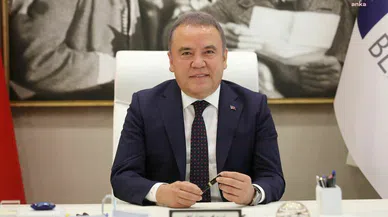 Muhittin Böcek kimdir?