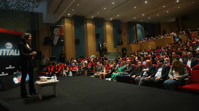 Antalya, Ece Üner’i ağırladı