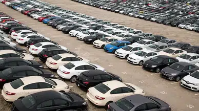 İkinci el otomobil piyasasında fiyatlar geriliyor