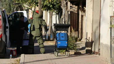Adana'da soygun girişimi! 'Üzerimde bomba var' dedi kuyumcuyu daldı 