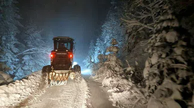 Babalarını ziyarete geldiler karda mahsur kaldılar