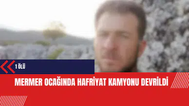 Mermer ocağında hafriyat kamyonu devrildi