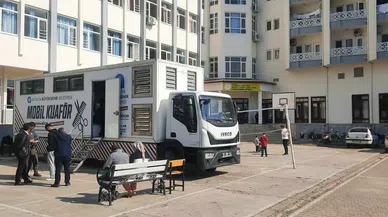 Mobil Kuaför Gazipaşa’da depremzedelerin hizmetinde