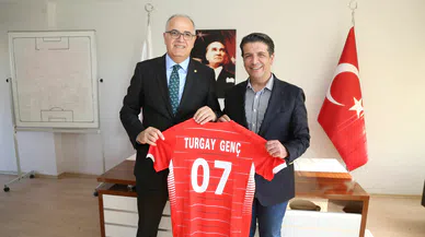“KADIN VOLEYBOL TAKIMIMIZ GURURUMUZ”